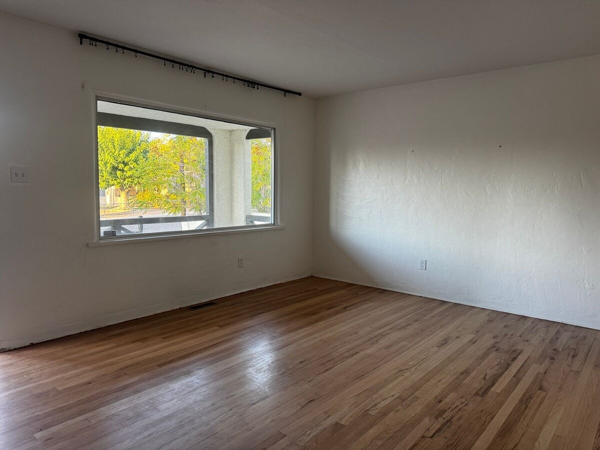 Photo - Beautiful renovated home near UNM.