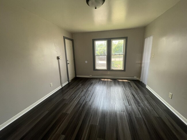 Photo - 203 Elmhurst St Unit 2