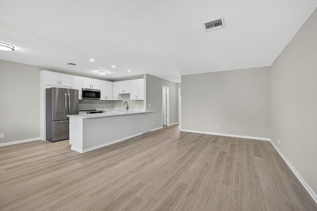 Photo - 42 Easthampton B