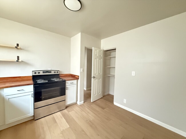 Photo - Updated 2BR/1BA in the Heart of Fountain City, Modern Finishes & Everyday Convenience! Unit 8