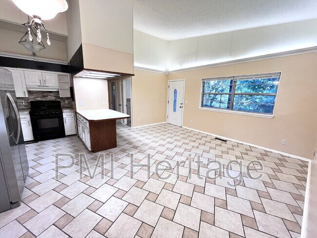 44 Billingsley Dr