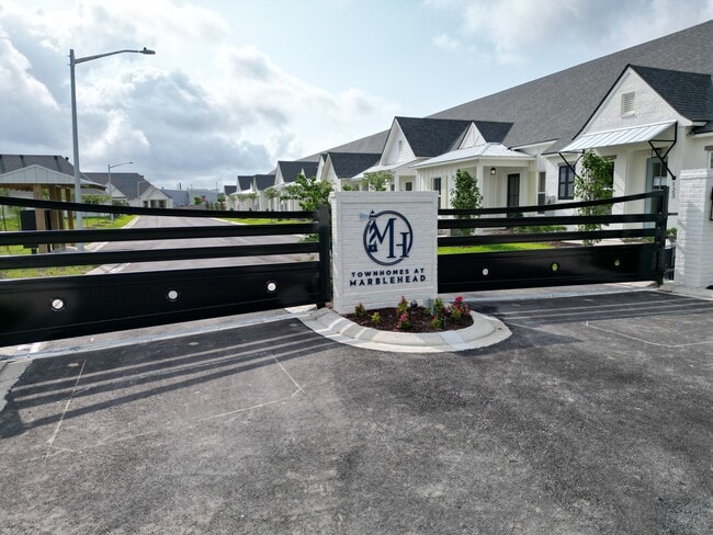 Photo - 108 Pilsbury Ln