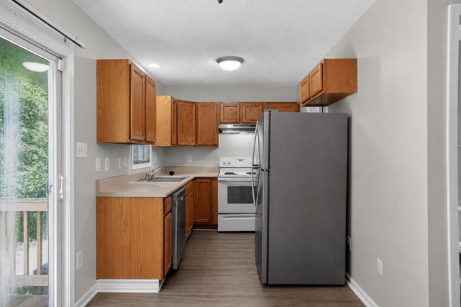 Photo - End Unit Townhouse in King George