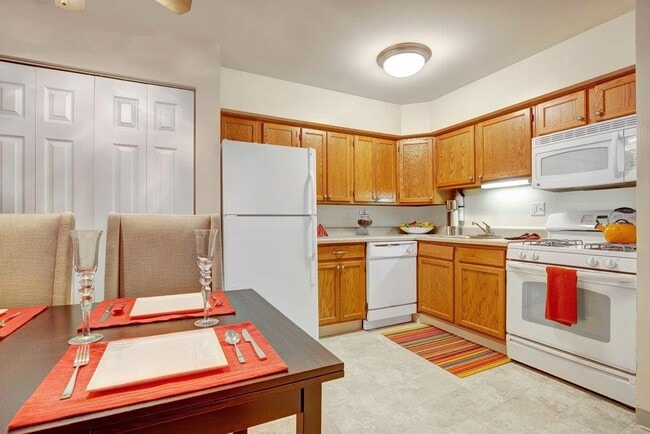 Blackhawk Apartment Homes