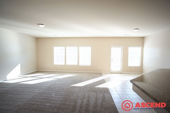 Photo - Beautiful Home Located in the Southwest!