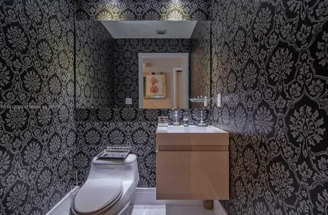 Photo - 3340 NE 190th St Unit 909