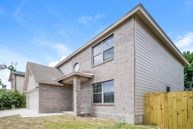 Photo - 14430 Bowhill Glen