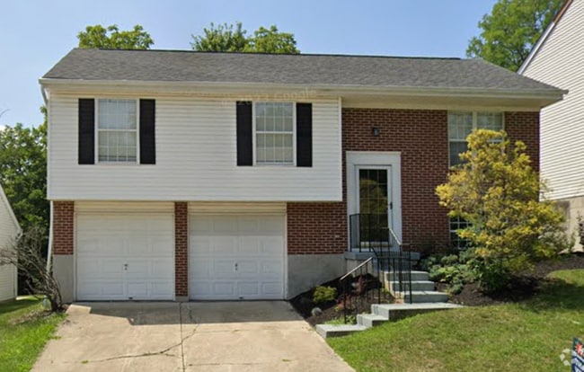 Building Photo - 915 Venetian Ter Rental