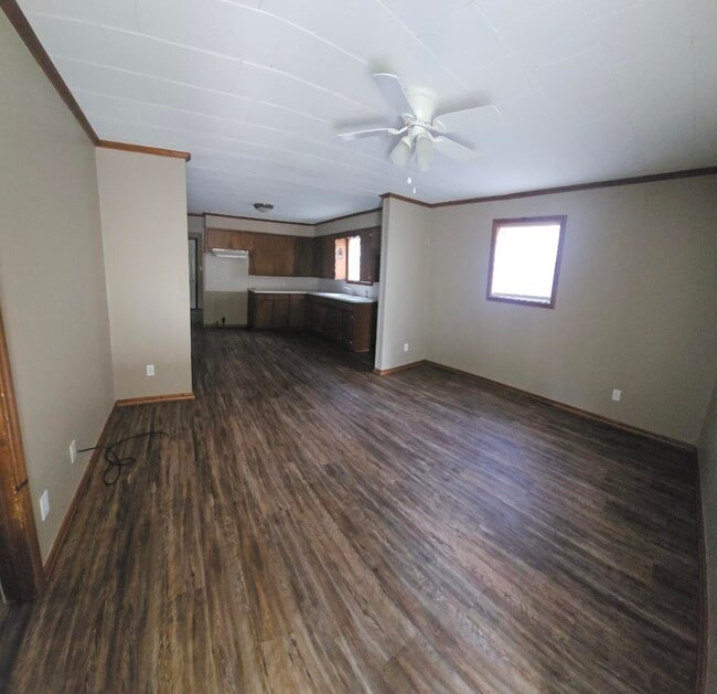 Photo - 206 S 5th St