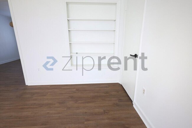 Photo - Unit 1