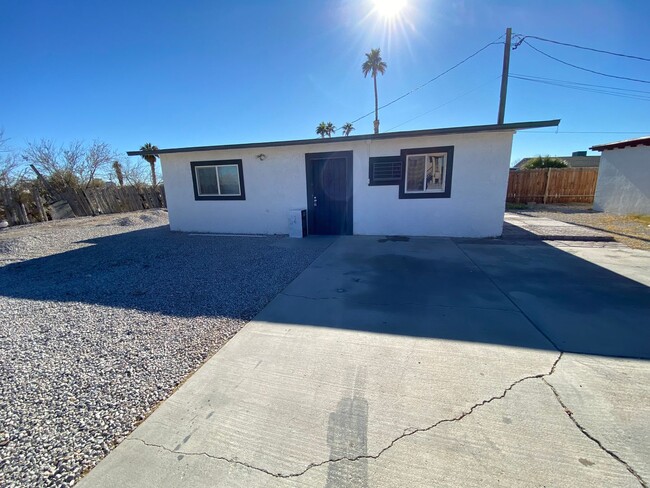 Photo - 814 N Tonopah Dr Apartment Unit 814 N Tonopah Dr,  C