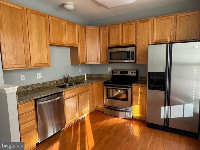 Photo - 9441 Birdhouse Cir