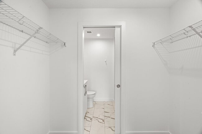 Photo - 63 Sherwood Ln NW