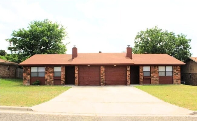 Building Photo - 107 Jason Dr