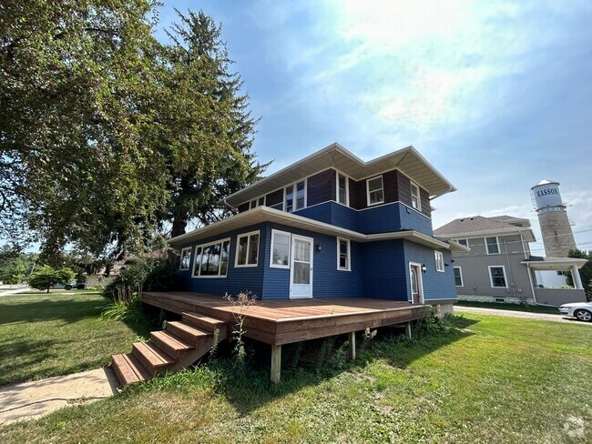 Building Photo - Historical home with beautiful finishes AV...