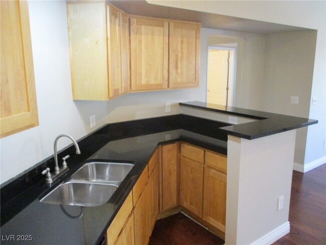 Building Photo - 8400 W Charleston Blvd Unit 223 Rental