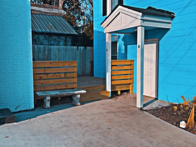 Photo - 8 Hagood Ave Unidad 8b Hagood ave