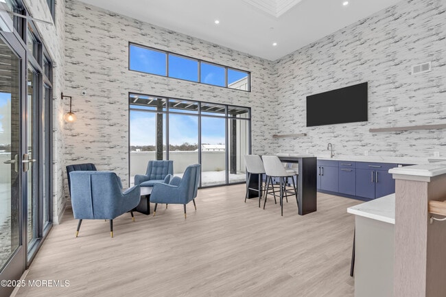 Building Photo - 19 Carr Ave Unit 414