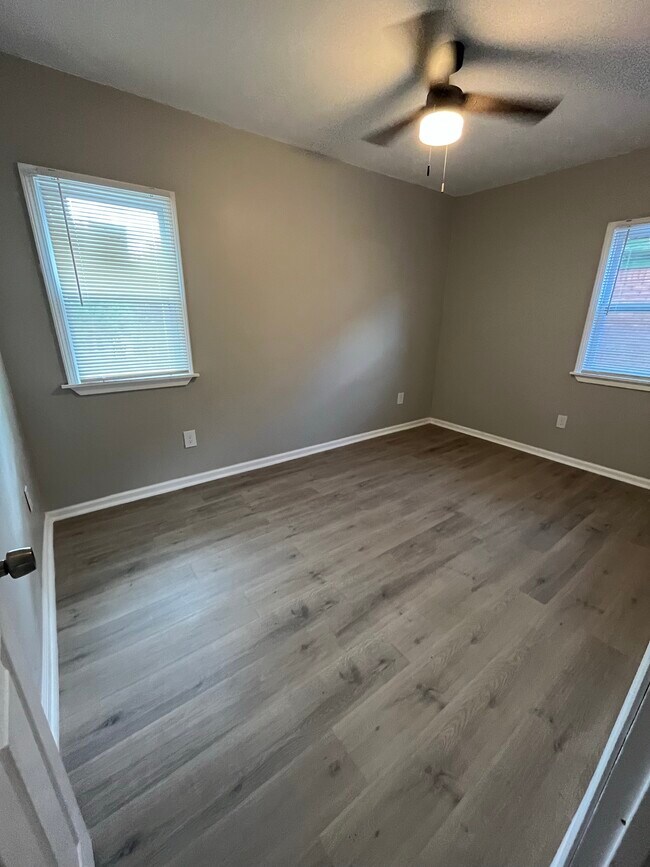 Photo - 4345-4347 Tyler Duplex