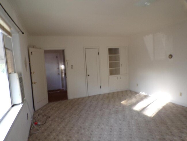 Photo - 110-112 Park St