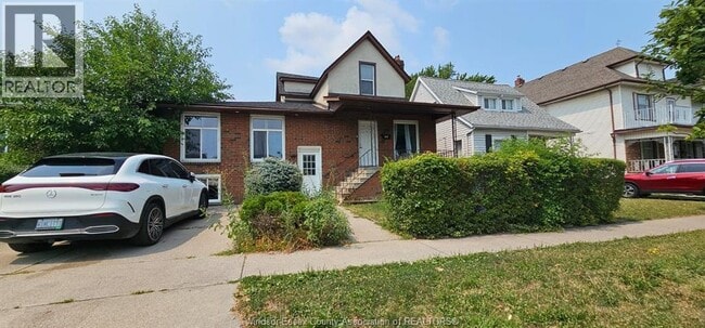Photo - 1141 Howard Ave