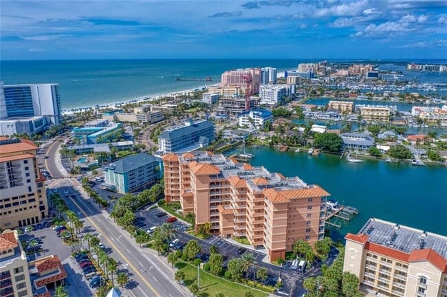 Photo - 530 S Gulfview Blvd Unit 401