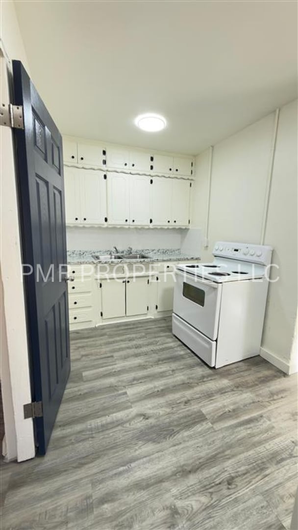 Photo - 2 Bedroom/ 1 Bathroom- House