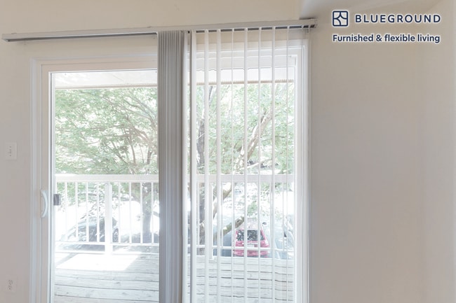 Photo - 5441 Columbia Rd Unidad FL1-ID8469A