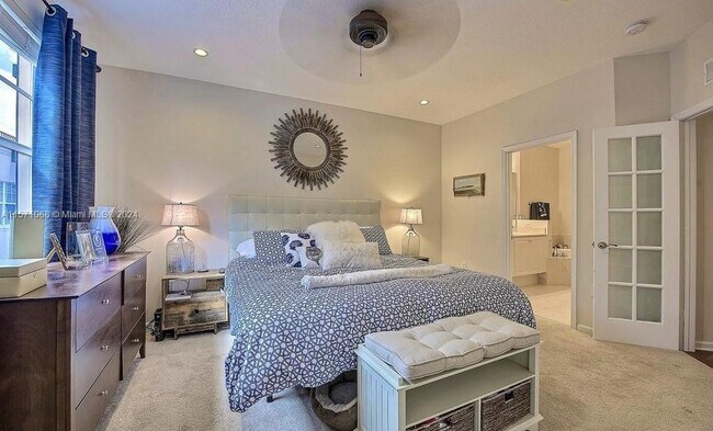 Photo - 1033 NE 17th Way Unit 1604