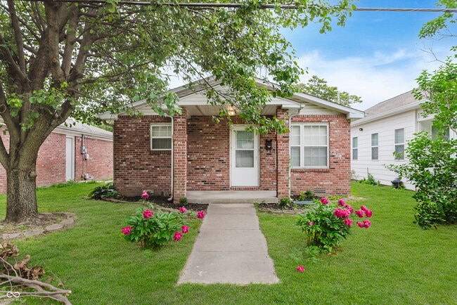 Photo - 1807 Cherry St House
