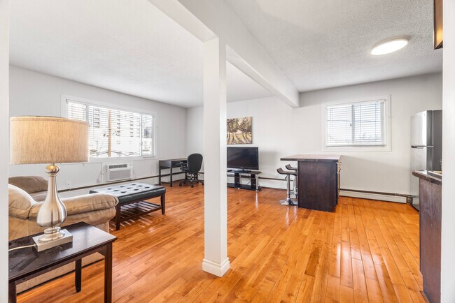 Photo - 2151 Hamilton St Unité 19