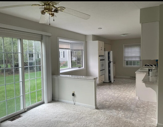 Photo - 245 Greenview Dr Unit 245 Private Suite