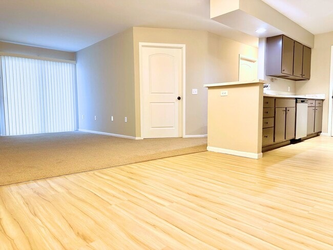 Photo - Port Terrace