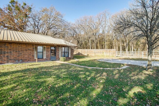 Photo - One Side of Very Nice Duplex West Granbury- 2 Bed, 2 Bath- 76049