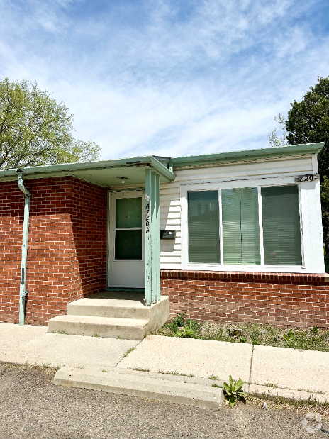 Building Photo - 720 E 17th St Unit A Rental