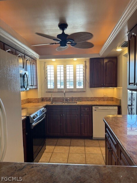 Photo - 2121 Collier Ave Unidad 513