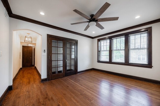 Photo - 6411 N Talman Ave Unit 301