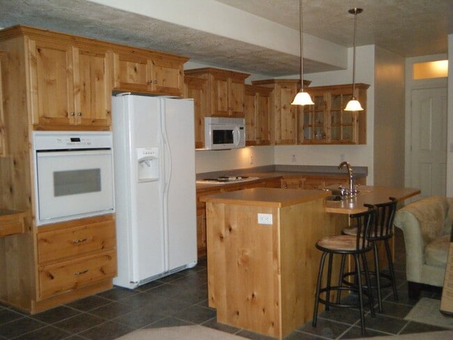 Photo - 10511 Canterbury Dr