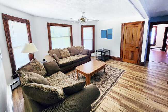 Large, furnished living room - 2706 Buffalo Rd Unit 2