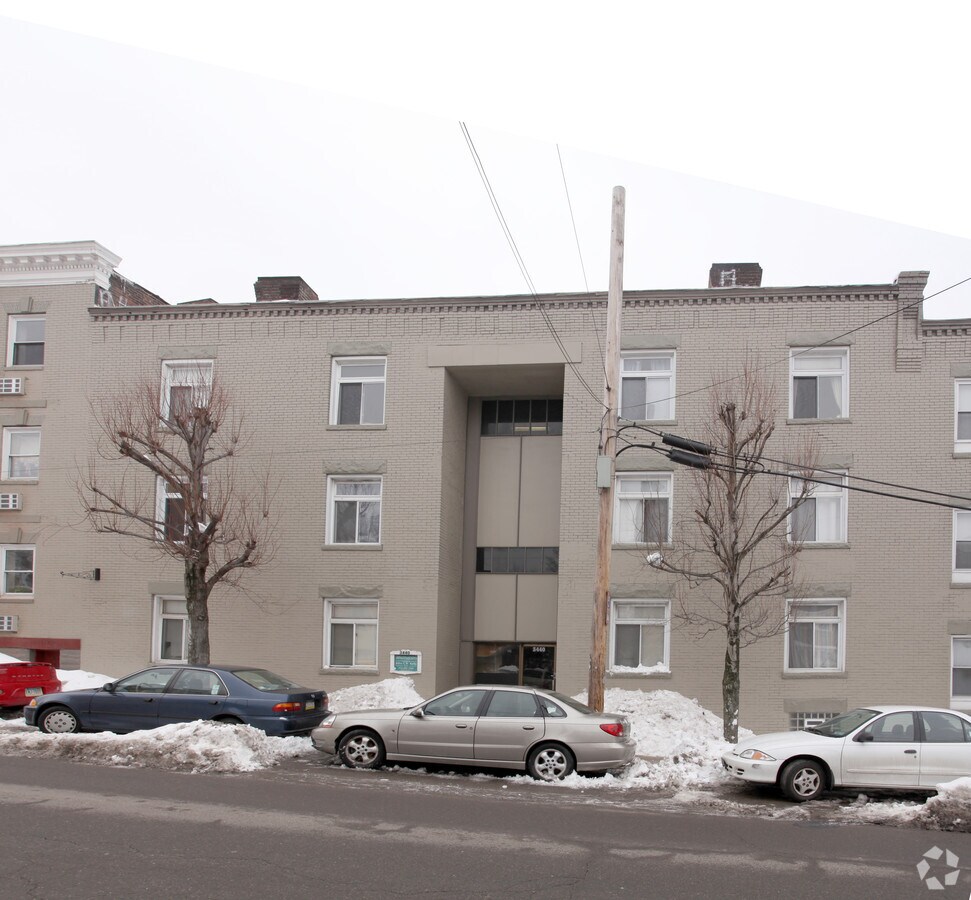 Photo - 3440 Bates St