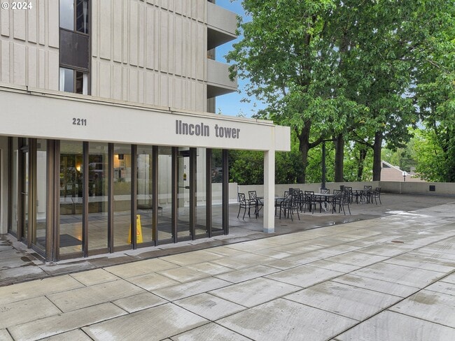 Photo - 2211 SW 1st Ave Condo Unit 306