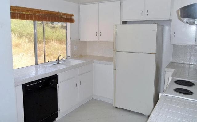 2352 Altisma Way Unit 16