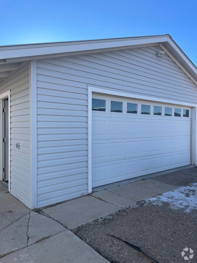 Building Photo - Mancos 3 bedroom on land Rental