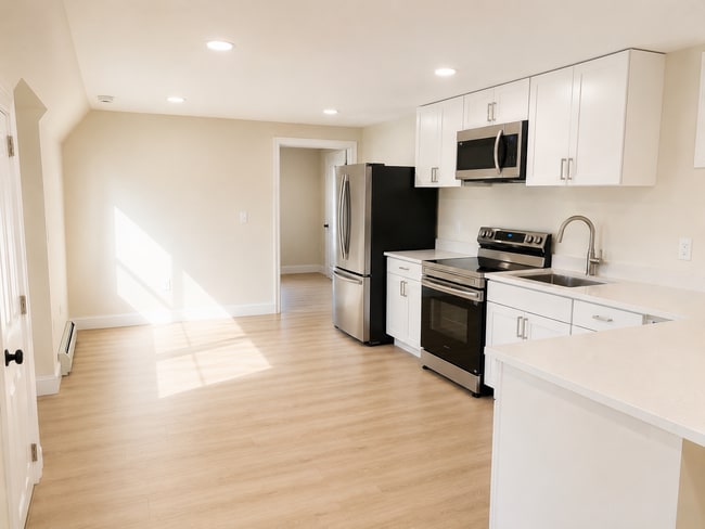 Photo - 34 Carnation Dr Unit ADU