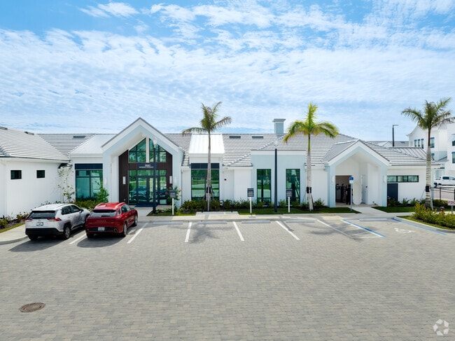 Front Entrance / Clubhouse Leasing Office