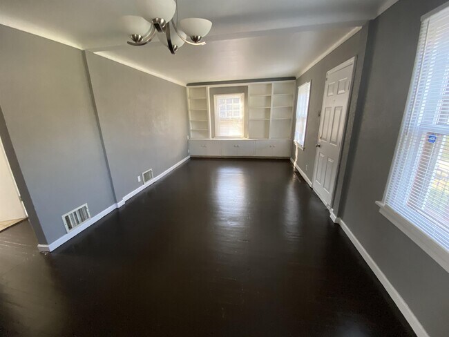 Photo - 9960 Valley Dr