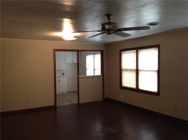 Photo - 2090 S Mt Olive St