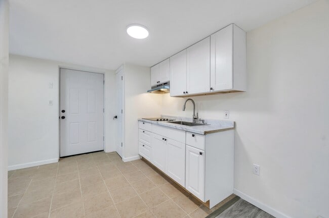 Photo - 21 Garden St