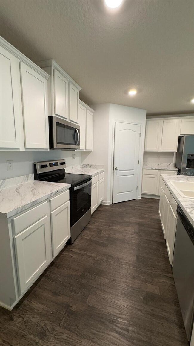 Photo - 920 Riley Rd