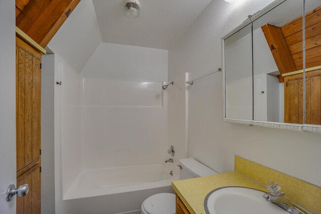 Photo - COUNTRY LIVING IN WASHOUGAL